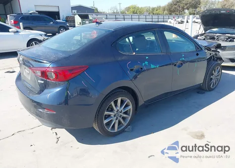2018 Mazda Mazda3 Touring z USA, uszkodzony, nr VIN 3MZBN1V33JM210607
